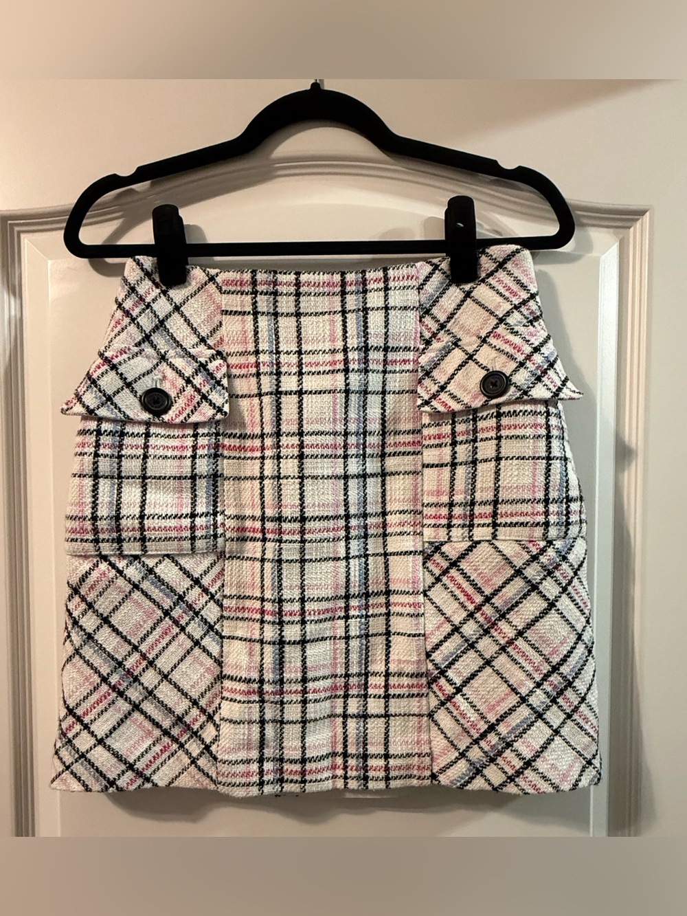 Karl Lagerfeld Paris Plaid Tweed Mini Skirt in White, Black & Pink